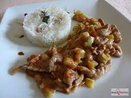 Mettete le verdure insieme al riso, 2 tazze d'acqua e sale nella pentola. Straccetti Di Vitello Con Verdure E Riso Basmati Il Piatto Giustoil Piatto Giusto