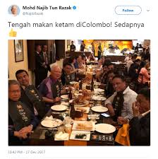 Dilengkapi arti, doa dan harapan yang indah bagi masa depan sang putri tercinta. Untunglah Makan Ketam Pm Najib Muat Naik Gambar Makan Ketam Netizen Berbalah Di Media Sosial The Reporter
