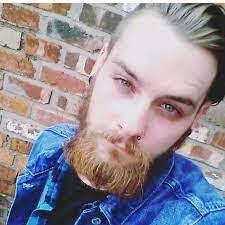 Mike Royle's Instagram, Twitter & Facebook