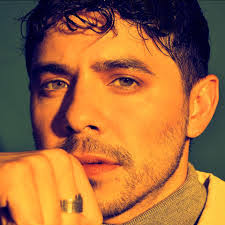 Amanda Sluder's Instagram, Twitter & Facebook