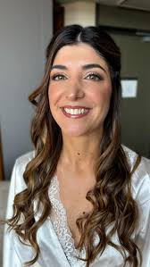 Total look super romantico! Per Elisa ho curato make-up e acconciatura ✨  Eccola super radiosa nel suo giorno più bello 💖