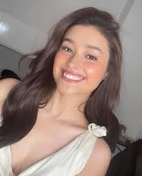 Liza Soberano as Rapunzel 🏰💜 Tangled LiZASOBERANG LizA SOBERANG DISNEy  මමර අුමම 20G0