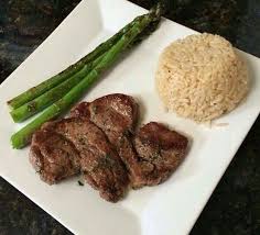 Simple Yet Nutritious Lean Lamb Chops With Brown Rice Pilaf And Grilled Asparagus Great Source Of Prote Workout Food Low Sodium Chicken Broth Healthy Lunch
