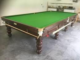 Encouraged by viewers questions about the differences between professional and club snooker tables, barry discusses the differing attributes of the pocket. George Wright Full Size Snooker Table John Bennett Billiards