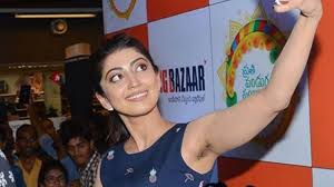 _ bollywood newspaper 2 год. Bollywood Actress Showing Hairy Unshaved Armpit Bollywood Actress Hairy Armpit Youtube