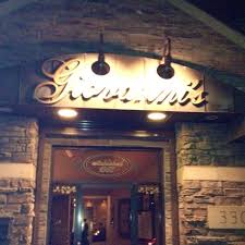 Giovanni S Most Favorite Italian Restaurant In Detroit Yummy Italian Restaurant Cafe Restaurant Resturant
