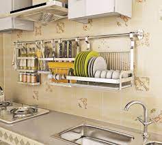 Model rak piring ini sangat di sukai oleh kalangan pengusaha resto, cafe, rumah makan bahkan pengusaha bakery. Rak Piring Stainless Gantung Karadecora Com