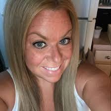 Kelly Cheesman's Instagram, Twitter & Facebook