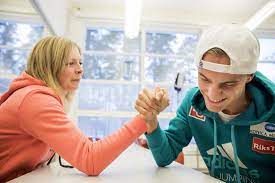 Issuu is a digital publishing platform that makes it simple to publish magazines, catalogs, newspapers, books, and more online. Sport Hopp Lundby Slo Tande I Hoppbakken