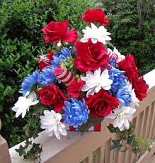 Artificial flowers, plants and trees. Image From Https S Media Cache Ak0 Pinimg Com Originals 7a 72 E9 7a72e920b6063428e4580b4435551efe J 4th Of July Flower Arrangements Large Flower Arrangements