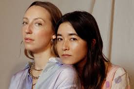 Anna Maya's Instagram, Twitter & Facebook