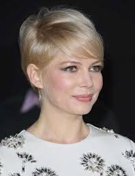 Trying to keep things classy for a formal event, like a wedding or a major office get together, can be a little more difficult than it seems. 25 Elegant Hairstyles For Short Hair