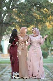 Best Friend Wedding So They Look Amazing With Ther Dresses Which Seem So Identical To Each Other Th Fashion Dress Party Muslim Evening Dresses Soiree Dress