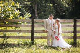 Great savings on hotels in dickson, united states online. A Country Rustic Wedding At Cactus Creek Barn In Dickson Tennessee