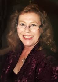 Vicki Yang's Instagram, Twitter & Facebook