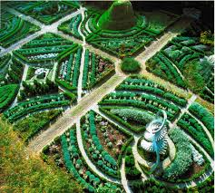 The same number of visitors over two days would have made the event much more enjoyable. A Garden Of Cosmic Speculation The Feng Shui Architect S Blog