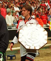 Maybe you would like to learn more about one of these? 90s Football On Twitter David Beckham With The Charity Shield 1997