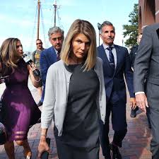 Judge In College Admissions Scandal Offers Lori Loughlin a Glimmer of Hope  | Vanity Fair