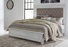 Find queen set from a vast selection of bedroom sets. Kanwyn Whitewash Upholstered Queen Panel Bedroom Set Cincinnati Overstock Warehouse