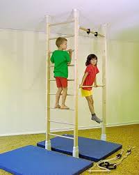 Aufgrund der aktuellen lage möchten wir euch hier eine möglichkeit geben unter anleitung ein bisschen sport zu m. Reck Sportgerat Kinder Jugendzimmer Kinderzimmer