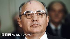 Gorbachev: Bình luận 'yêu, ghét' của người Việt sau khi ông qua đời