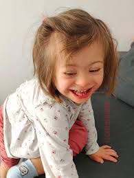 Denise Stam's Instagram, Twitter & Facebook