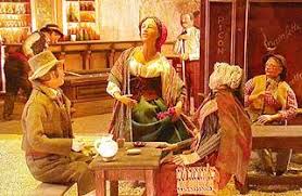Le Village Des Santons Au Paradou Les Personnages Popularises Par Frederic Mistral Marcel Pagnol Alphonse Daudet Ou Jean Avec Images Santon Santons De Provence Village