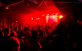 フランス クラブ ミュージック