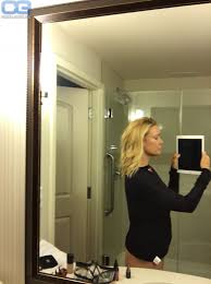 LAURIE HOLDEN Leaked Photo 557991 - Fapello.su