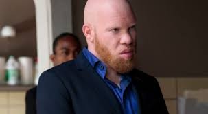 The two became rivals and their feud ended with each man believing to have killed the other over a decade ago. Black Lightning Tobias Whale Kills Spoiler In The Book Of Green Light