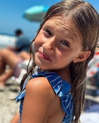 Kate Call's Instagram, Twitter & Facebook