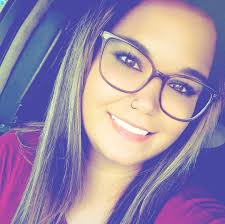 What settings and blade should I use to cut a stencil with a Cricut?