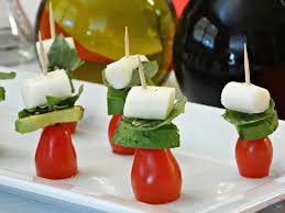 From dips and chicken skewers to bruschetta, we've put together our favorite appetizers for passing and sharing at your next tailgate or dinner party. Healthy Snack Ideas For Parties Caprese Avocado Skewers Recipe