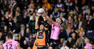 The incredible performance saw wests score five tries in the first 20 minutes to bury the panthers — who have now lost five games in a row. Aey1gkz0los 9m
