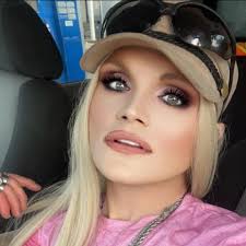 Profile for Britney De la Cruize