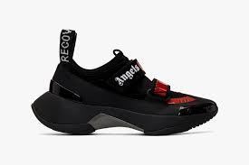 Alexander Mcqueen Spray Paints Oversized Sneakers Black And White 10 Luxury Sneakers Perfect For Spring 2019 Sneakers Luxury Sneakers Spring Sneakers