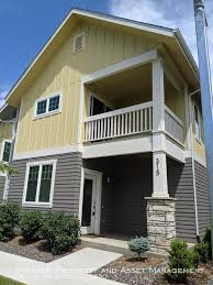 Suites at our fort collins lodging offer modern decor and plenty of space to spread out. 2 Bedroom In Fort Collins Co 80524 House For Rent In Fort Collins Co Apartments Com