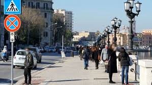 Negozi aperti oggi 23 dicembre. Ghys1fupcythrm