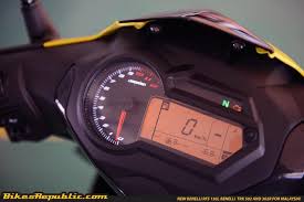 The rfs 150i comes with disc front brakes and disc rear brakes along with abs. First Impression Benelli Rfs150i