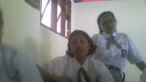 Sebuah Kolam Air Mancur Berbentuk Lingkaran Yg Keliling Nya 44m Sekeliling Kolam Tersebut Di Brainly Co Id