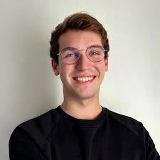 Arthur Arbo's Instagram, Twitter & Facebook