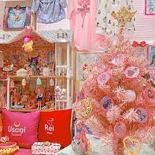 部屋全体 セーラームーン棚 クリスマスツリー マイルーム 趣味部屋のインテリア実例 2017 11 05 14 55 18 roomclip ルームクリップ 部屋 インテリア 趣味部屋 マイルーム