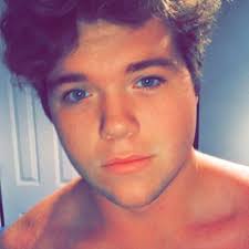 Michael Cupit (@_cupit__)