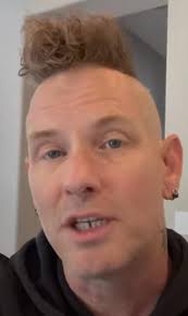What's Corey's best hairstyle? : r/Slipknot