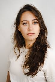 Mercedes Mueller's Instagram, Twitter & Facebook