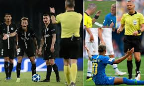 Trọng tài bjorn kuipers tuyên bố không bao giờ nối lại mối quan hệ thiện chí với tiền đạo neymar. Neymar Claims Referee Bjorn Kuipers Was Disrespectful During Psg S Draw At Napoli Daily Mail Online