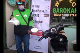 Bercinta terakhir kalinya dengan bawahanku yang cantik sebelum menikah. Mitratel Sediakan 125 000 Sarapan Gratis Untuk Pekerja Informal Antara News