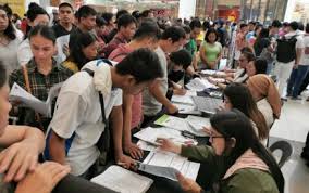 Irehistro online accomplishment of forms for voter registration. Comelec Satellite Voter S Registration Continues Philippine News Agency