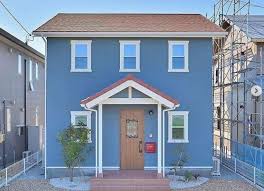 Jika cat yang digunakan bagus, bukan berarti warna rumah akan terlihat lebih bagus juga, semua tergantung dengan pemilihan warna. 14 Inspirasi Rumah Minimalis Tampak Depan Mau Pilih Yang Mana Rumah123 Com