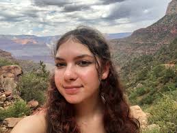 Tutor and babysitter services available in Albuquerque